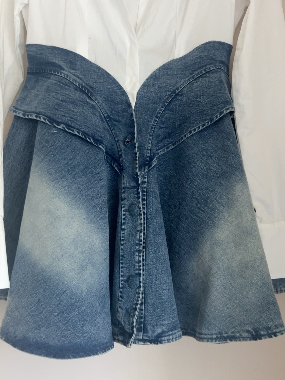 NWT AKIRA Dont Need Nobody Denim Mini Dress White Blue Size M - Picture 4 of 8